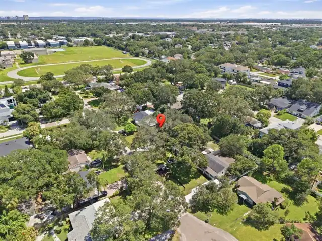 Listing Photo 17
