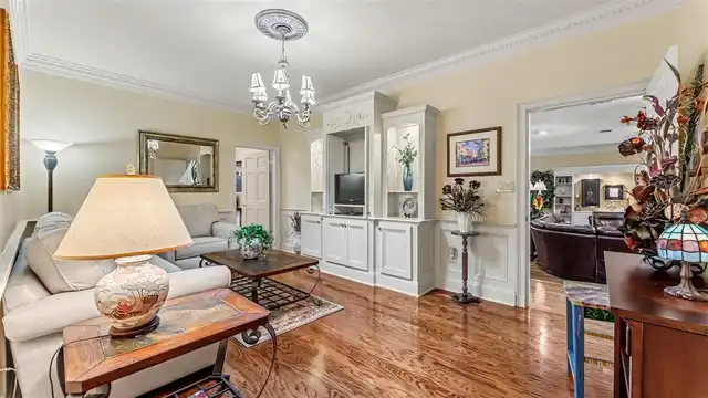 Listing Photo 31