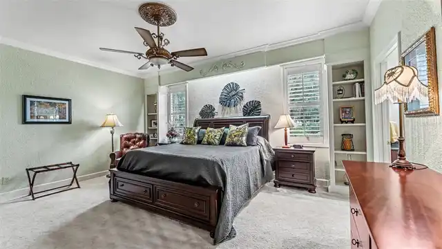 Listing Photo 34