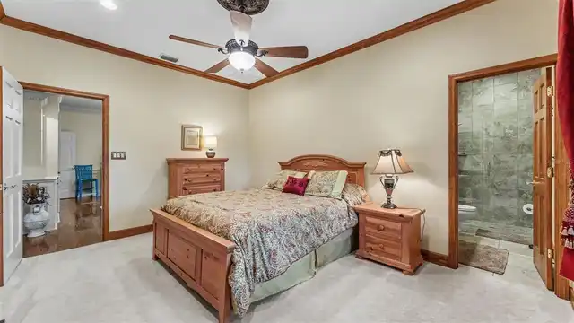 Listing Photo 41