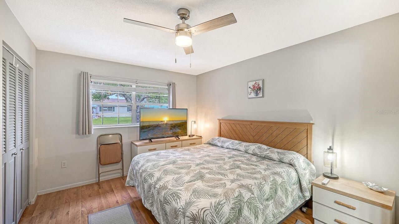 Listing Photo 17