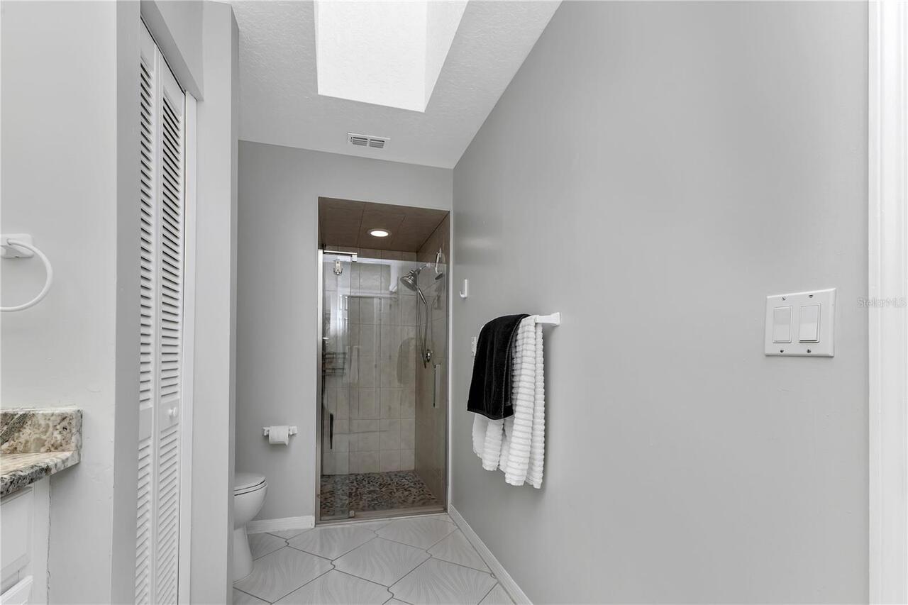 Listing Photo 33