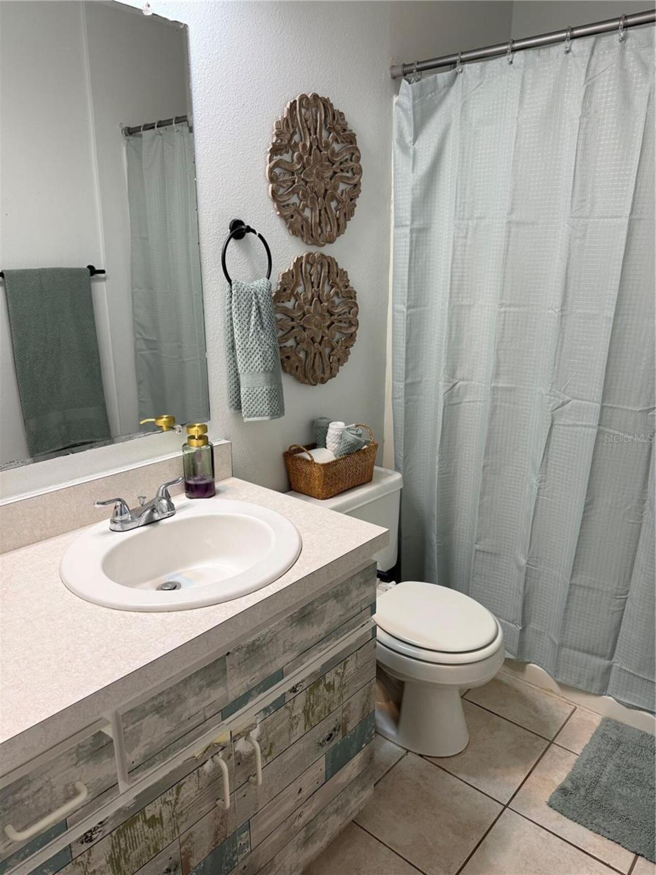 Listing Photo 9