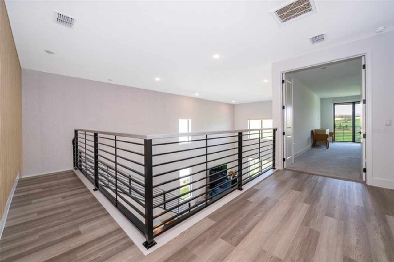 Listing Photo 31