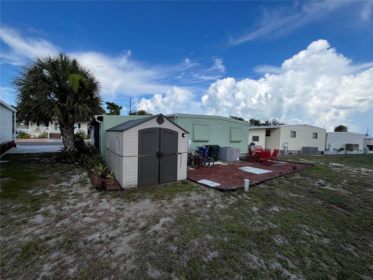 Listing Photo 8