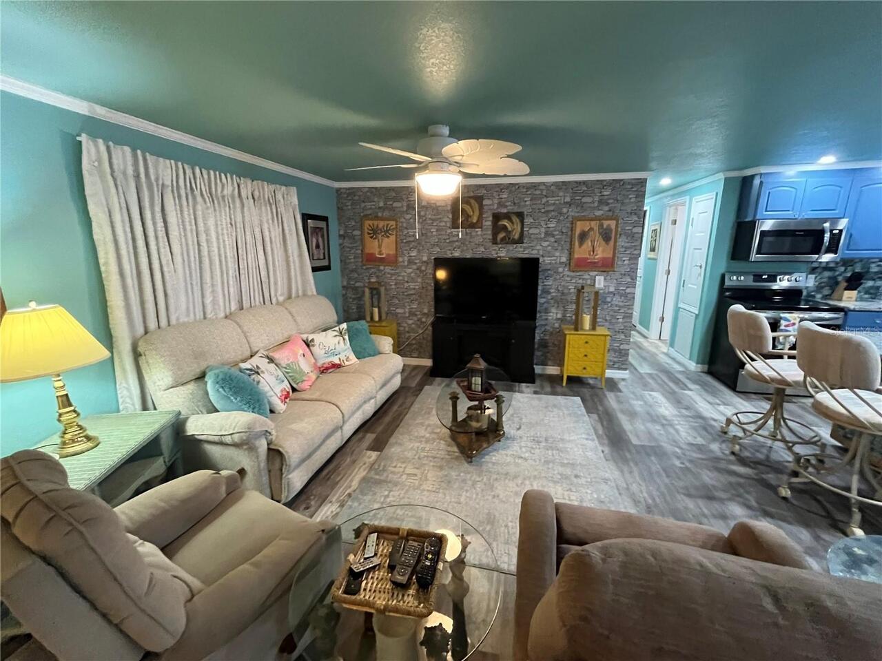 Listing Photo 25