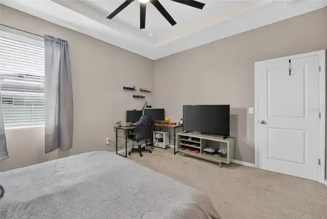 Listing Photo 18