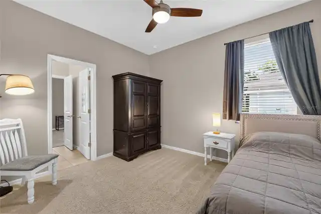 Listing Photo 22