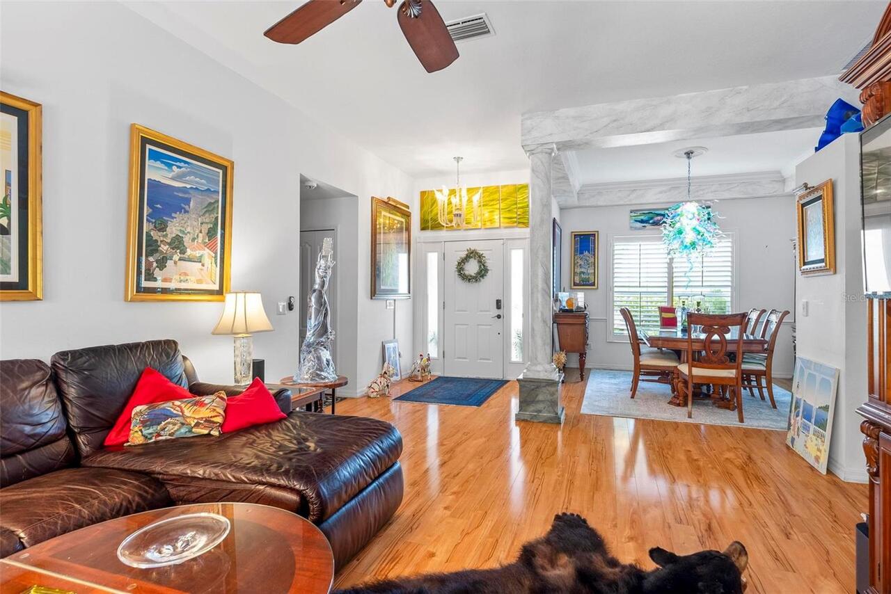 Listing Photo 8