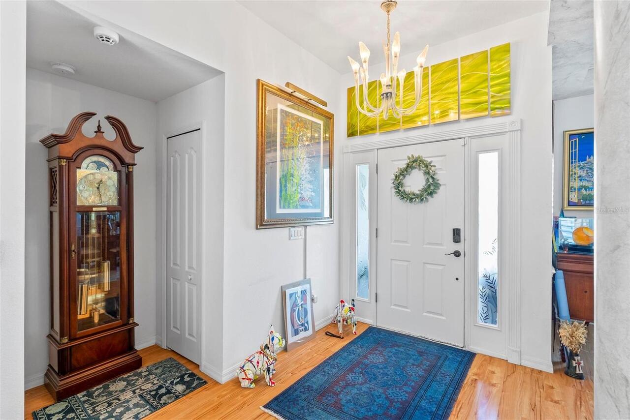 Listing Photo 11