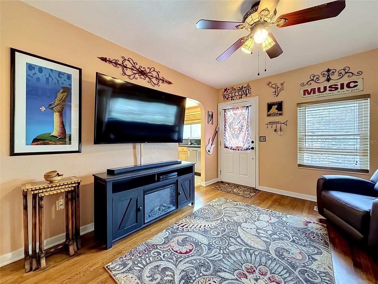 Listing Photo 7