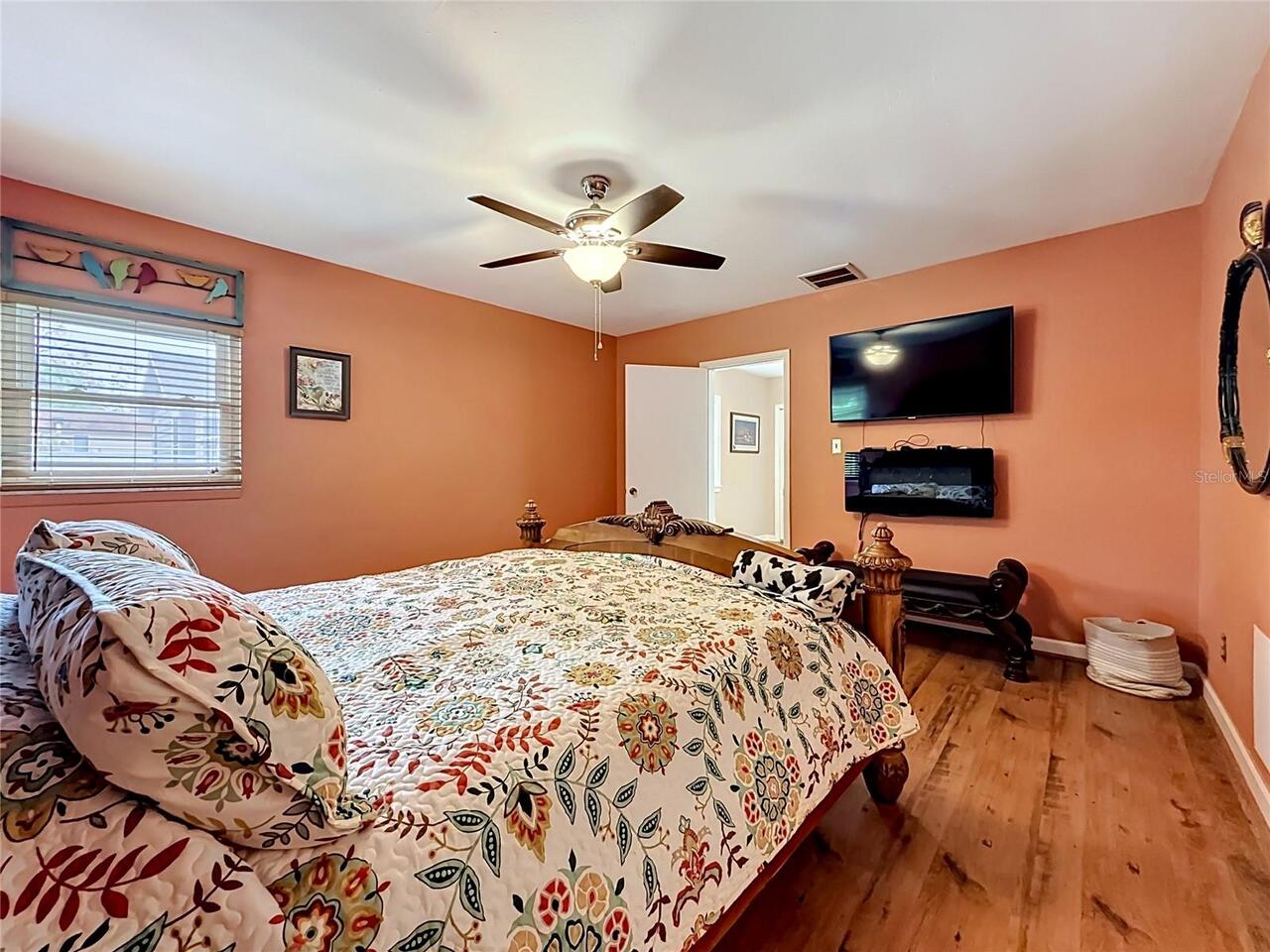 Listing Photo 20