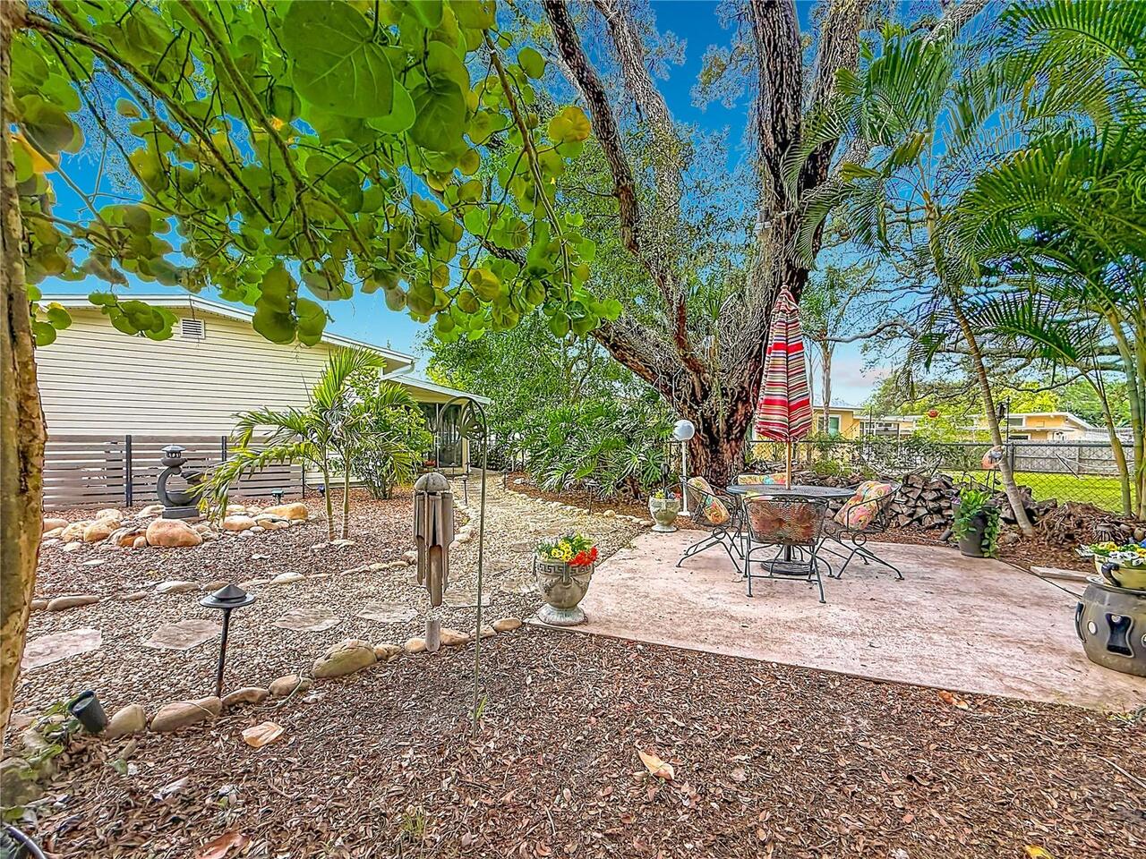 Listing Photo 37