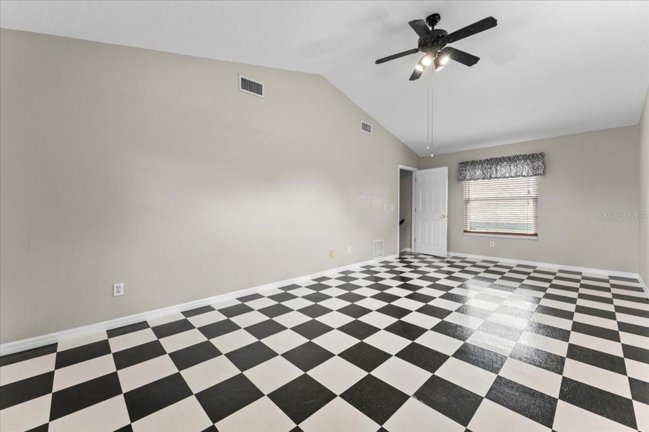 Listing Photo 76