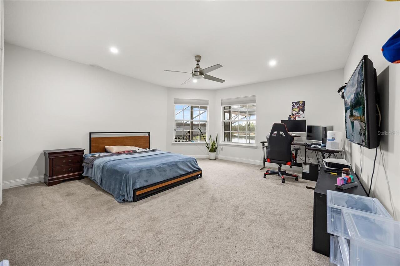 Listing Photo 32