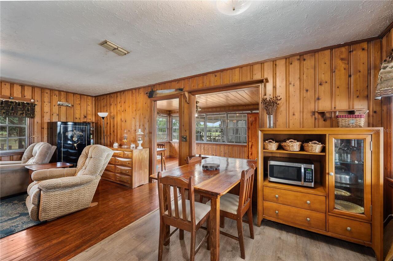 Listing Photo 18