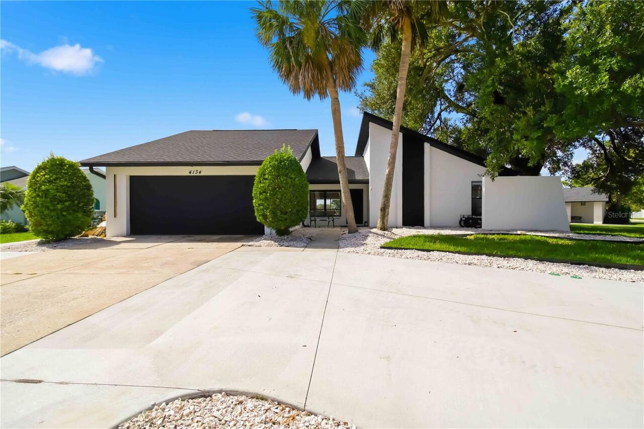 Sarasota Real Estate