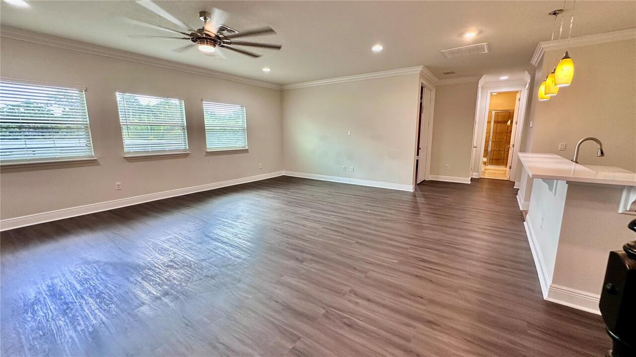 Listing Photo 43