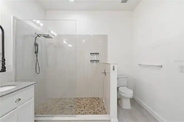 Listing Photo 23