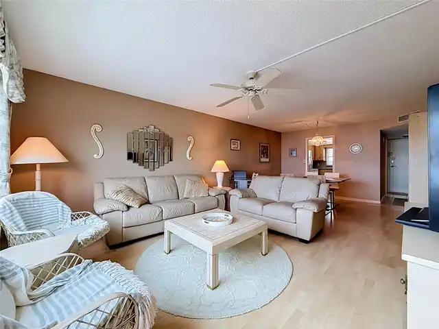 Listing Photo 20