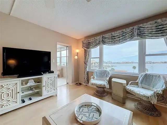 Listing Photo 22