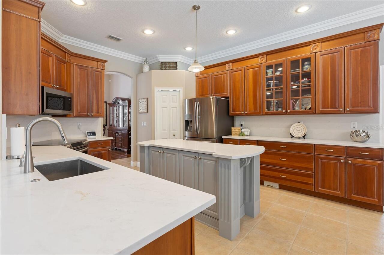 Listing Photo 11