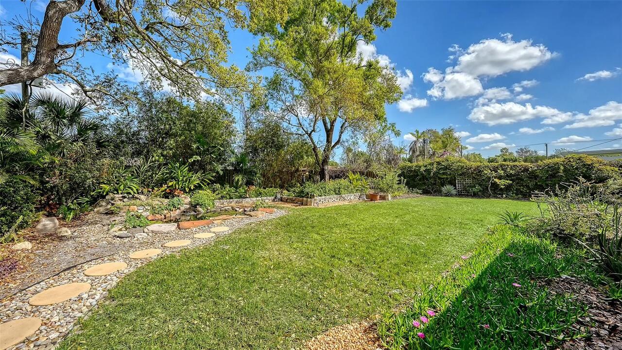 Listing Photo 25