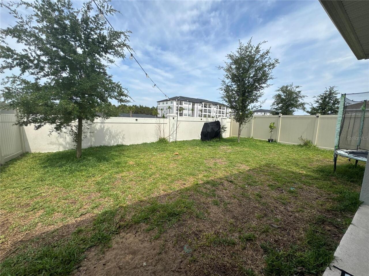 Listing Photo 17