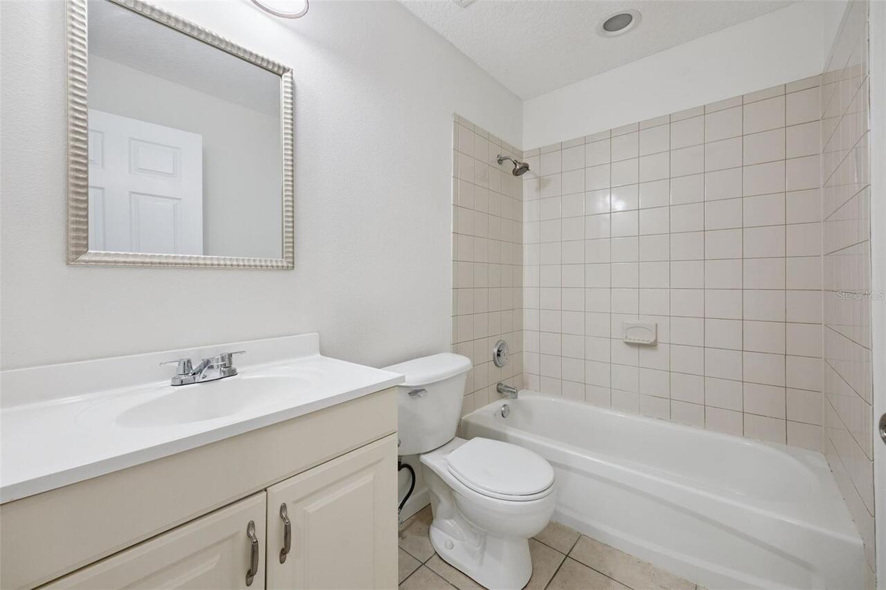 Listing Photo 14