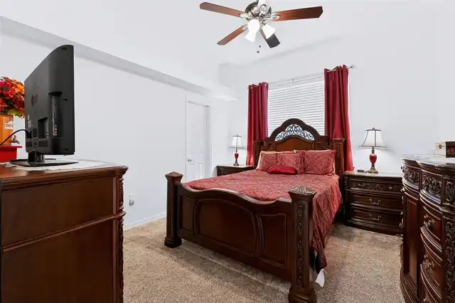 Listing Photo 43