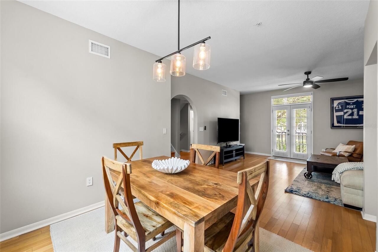 Listing Photo 10