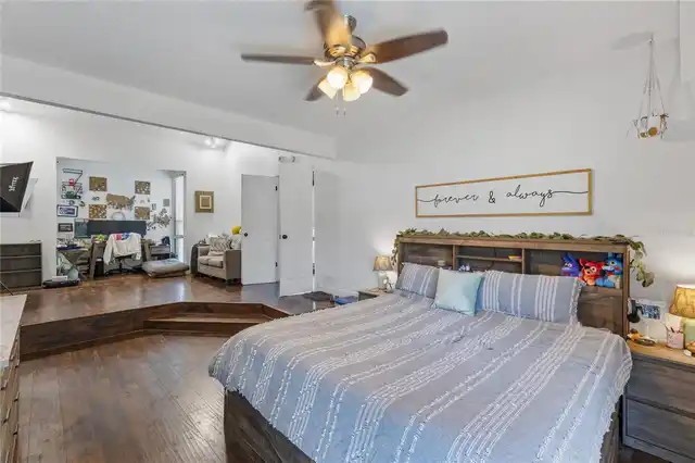 Listing Photo 14