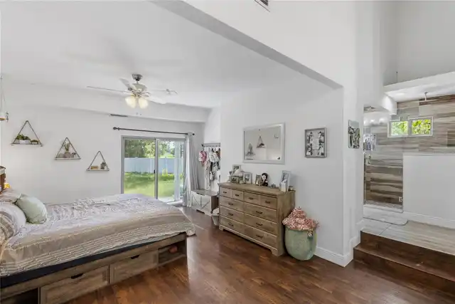 Listing Photo 15