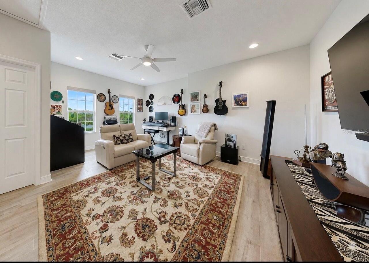 Listing Photo 41