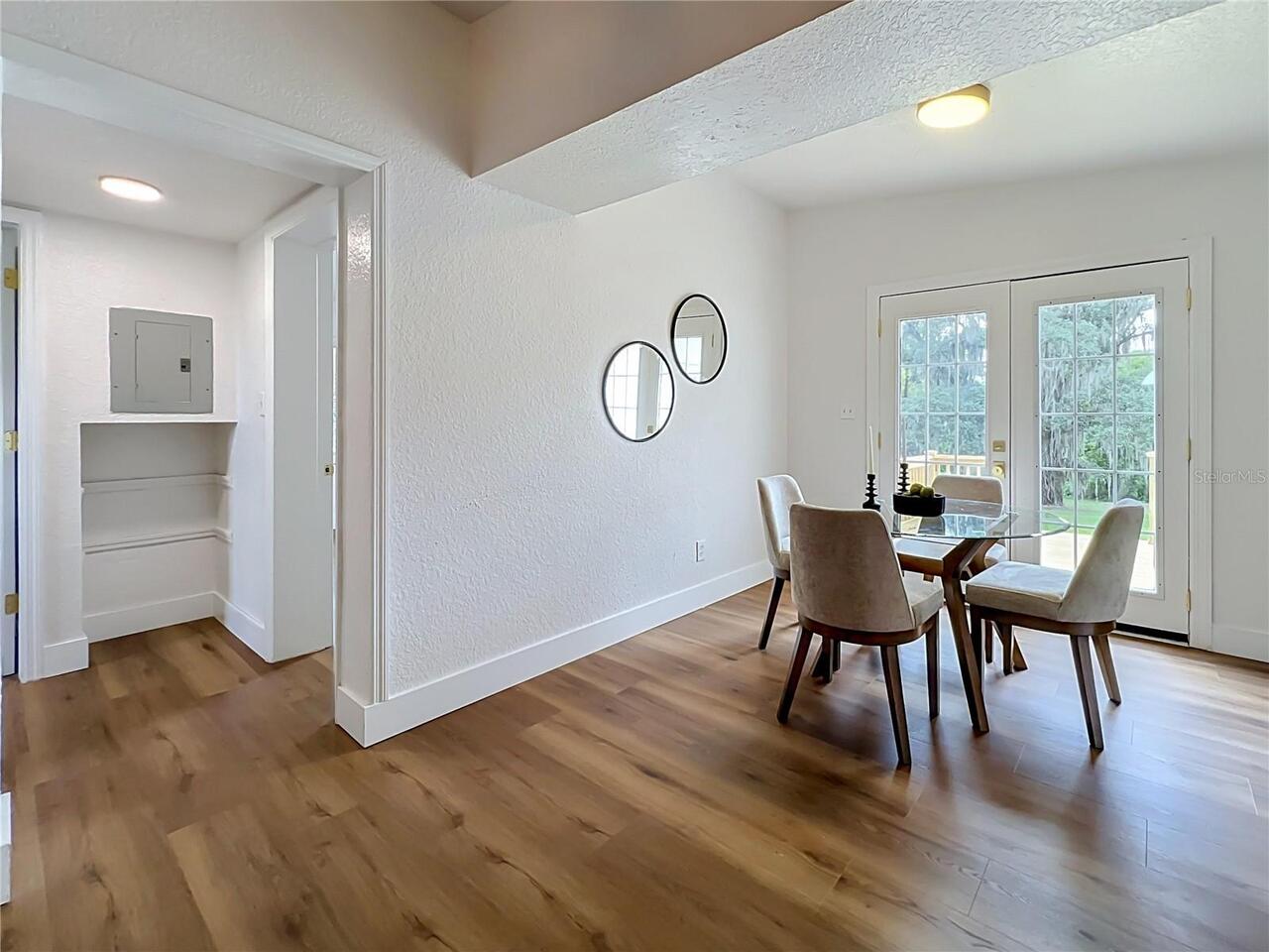 Listing Photo 10