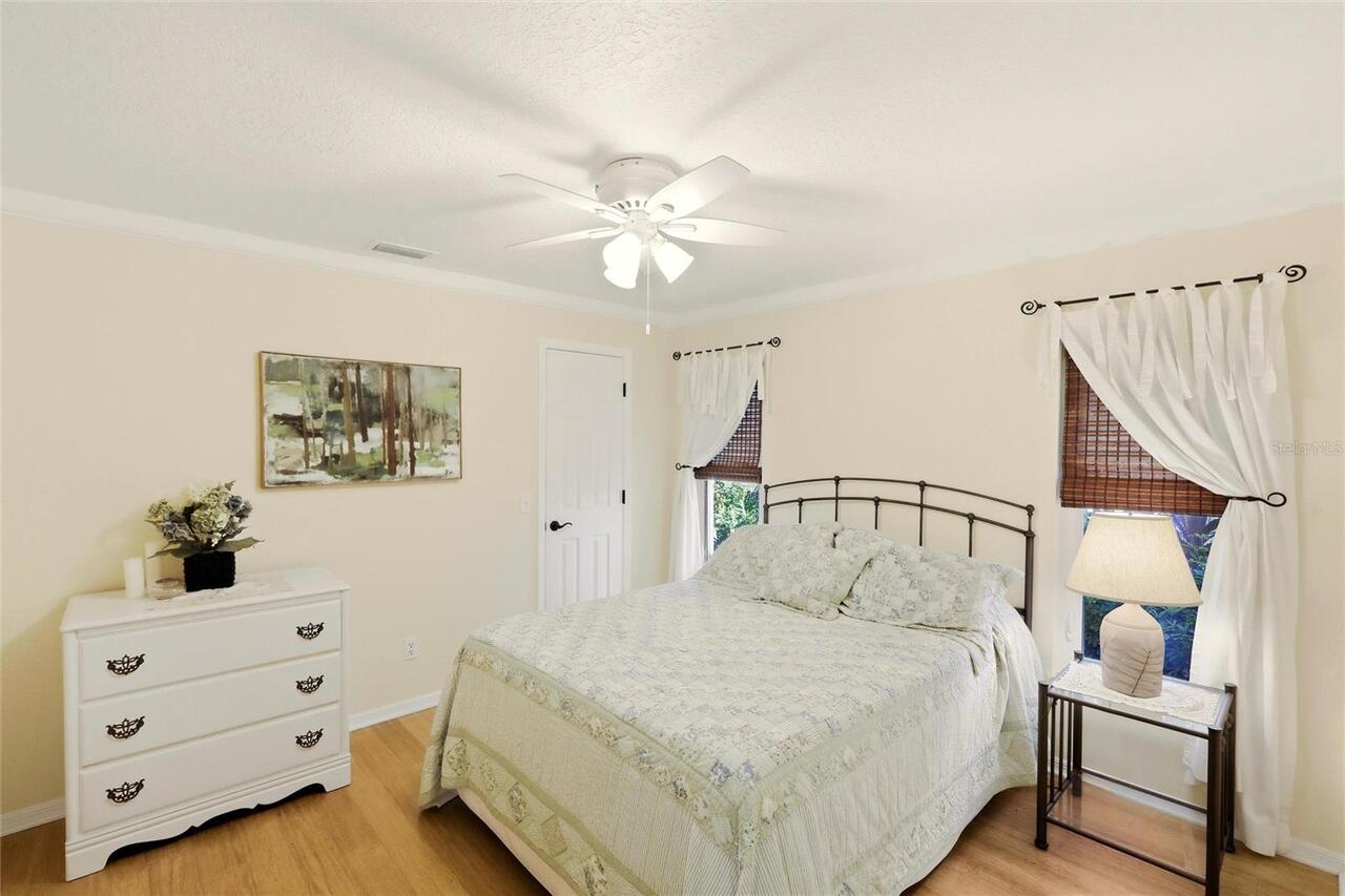 Listing Photo 24
