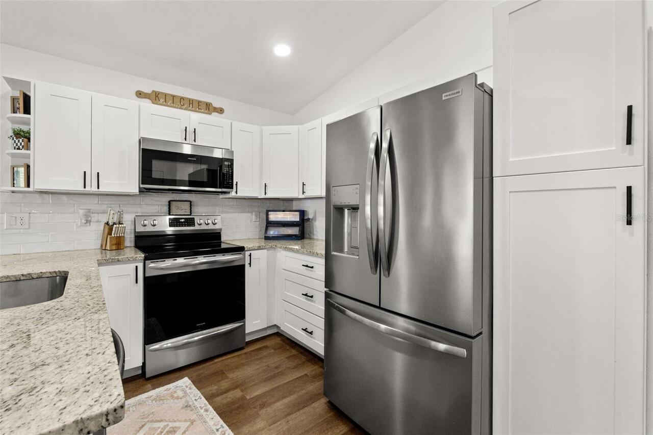Listing Photo 7