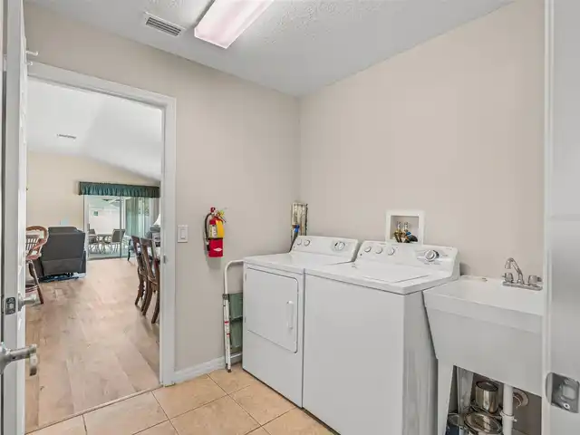 Listing Photo 24