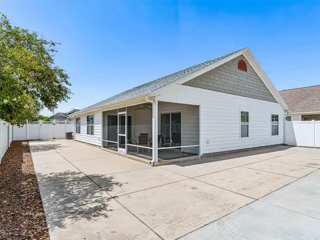 Listing Photo 26