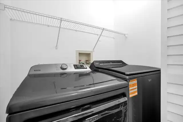 Listing Photo 11