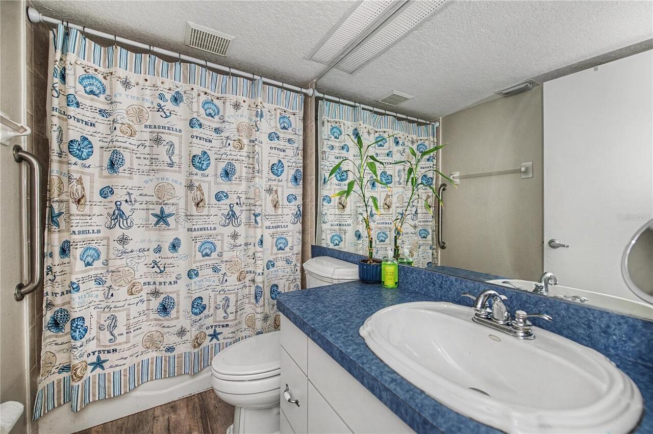Listing Photo 32