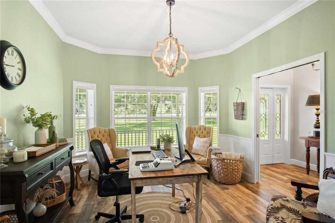 Listing Photo 16