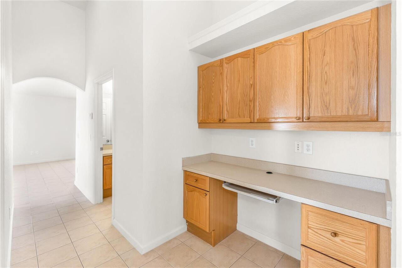 Listing Photo 14