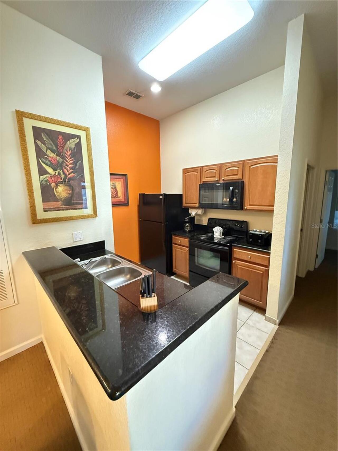 Listing Photo 9