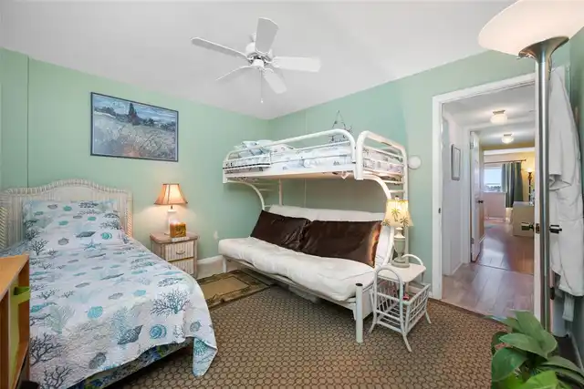 Listing Photo 16