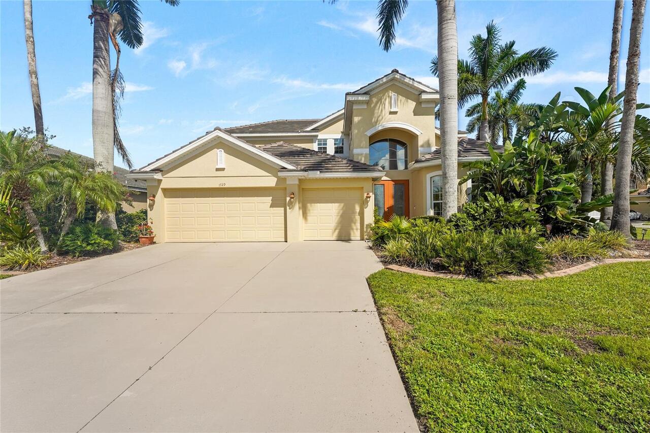 Listing Photo 1