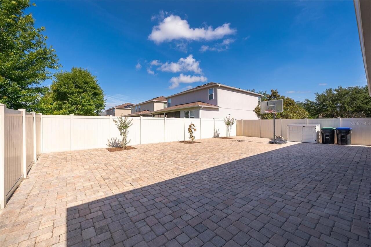 Listing Photo 32