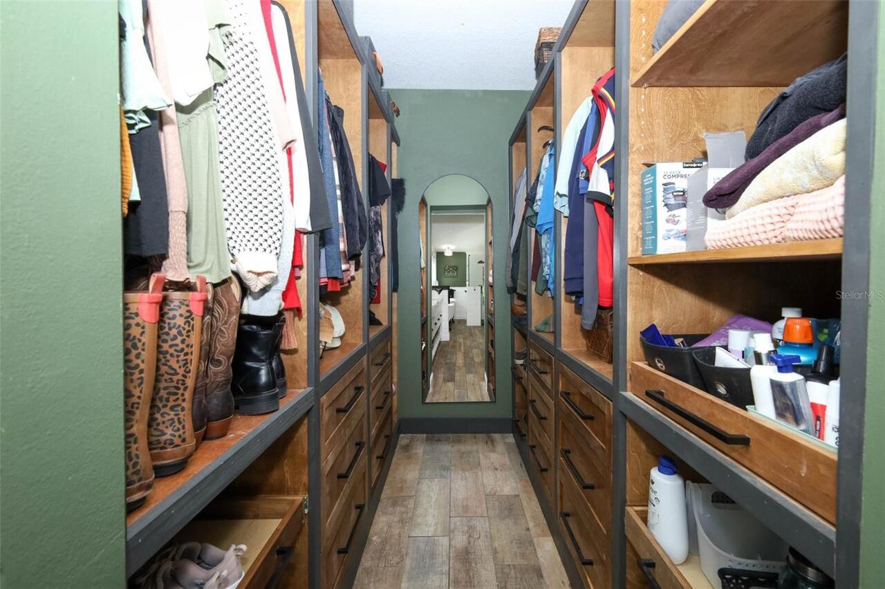 Listing Photo 23