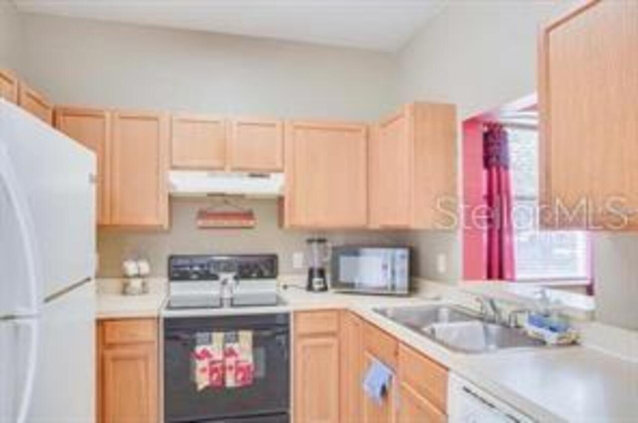 Listing Photo 5