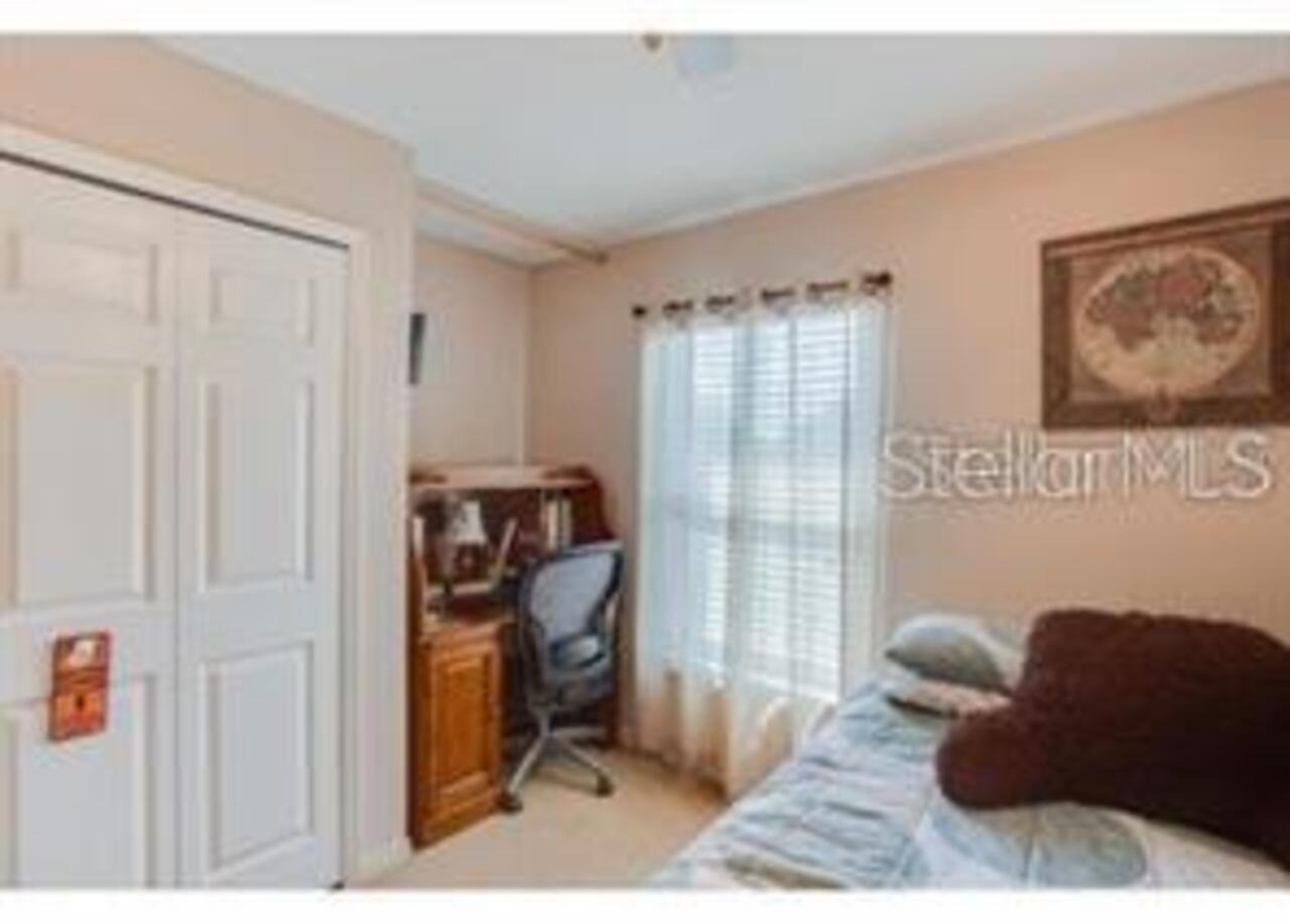 Listing Photo 10